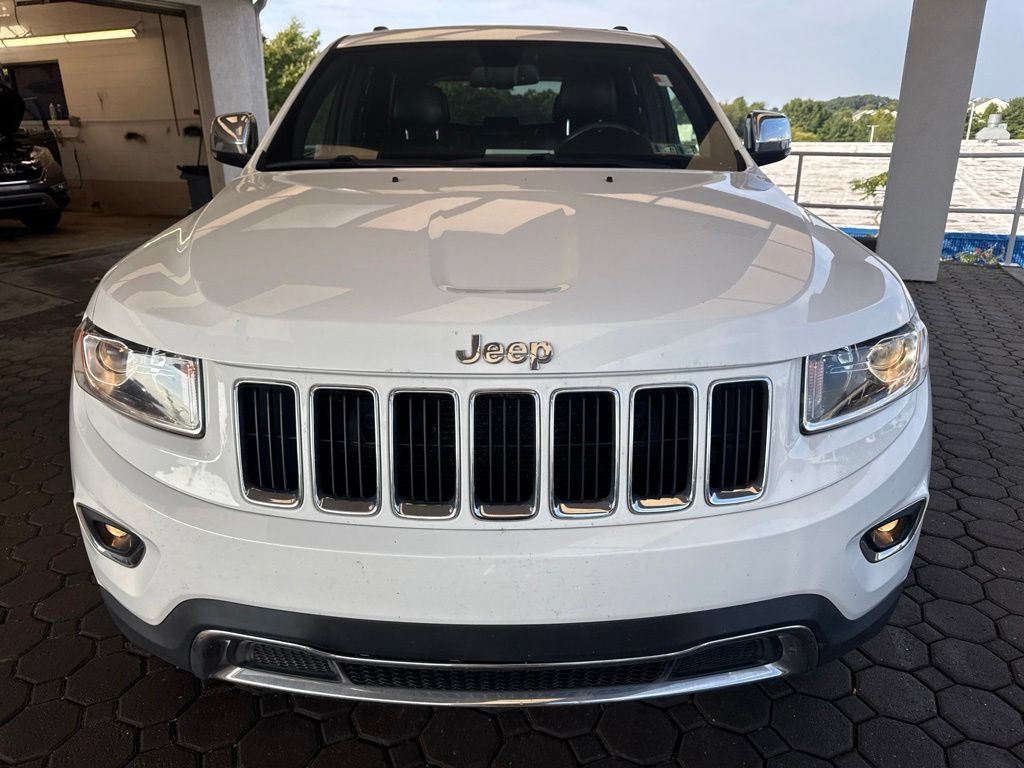 Used 2015 Jeep Grand Cherokee Limited AWD/4WD image 2