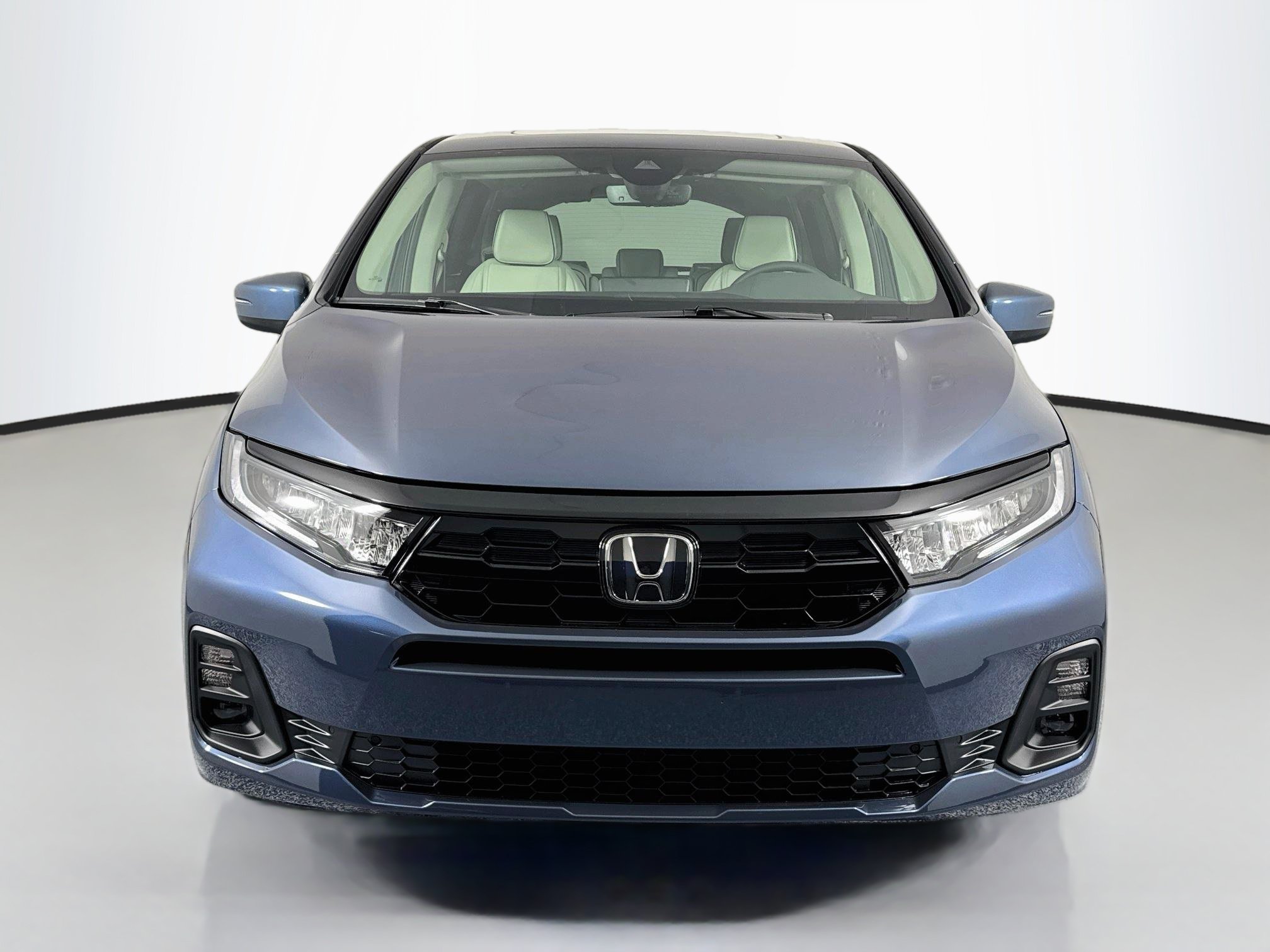 New 2027 Honda Odyssey Touring image 2
