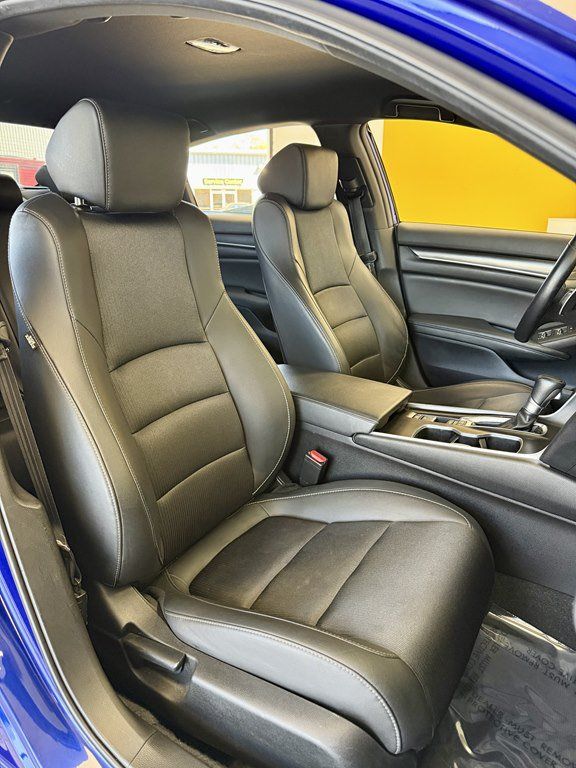 Used 2021 Honda Accord Sport image 16