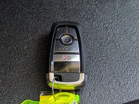 New 2026 Ford Transit 250 148 Medium Roof w/ Load Area Protection Package image 23