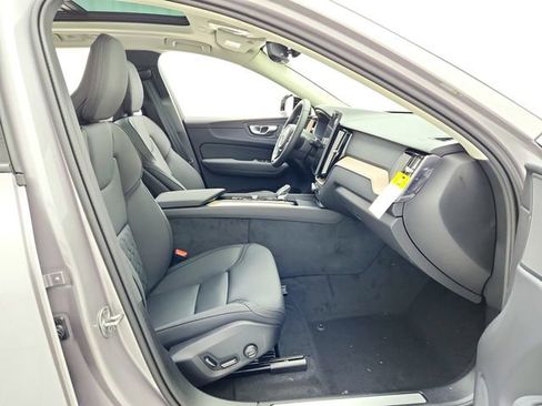 New 2026 Volvo XC60 B5 Plus w/ Protection Package Premier image 18
