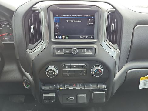 New 2026 Chevrolet Silverado 1500 Custom Trail Boss w/ LPO, Dark Essentials Package AWD/4WD image 23