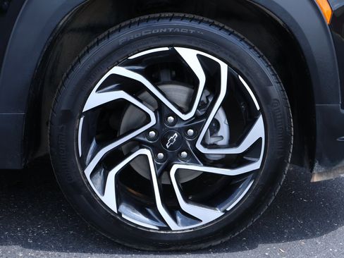Used 2025 Chevrolet TrailBlazer RS w/ Convenience Package FWD image 26