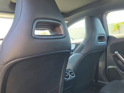 Used 2023 Mercedes-Benz CLA 250 image 12