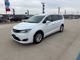 Used 2018 Chrysler Pacifica Touring Plus video 1