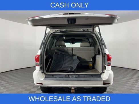 Used 2007 Toyota Sequoia SR5 image 41