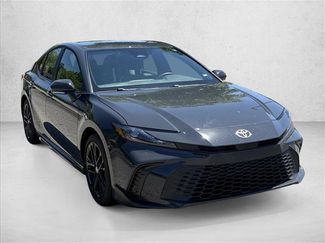 Used 2026 Toyota Camry SE FWD video 3