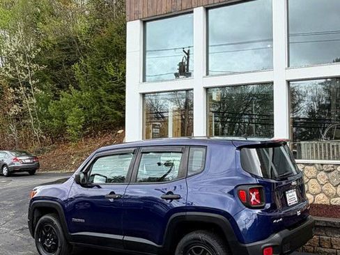 Used 2016 Jeep Renegade Sport w/ Power & Air Group AWD/4WD image 26