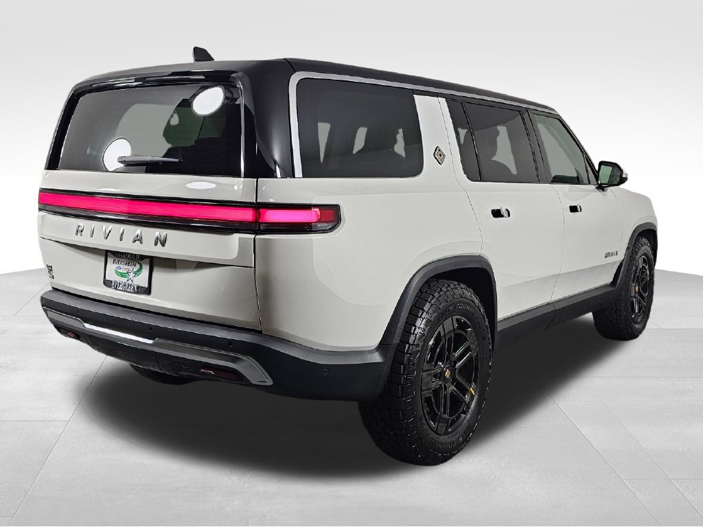 Used 2024 Rivian R1S Adventure Dual AWD/4WD image 7