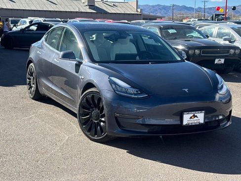 Used 2020 Tesla Model 3 Long Range image 1