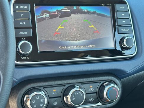 Certified 2025 Nissan Versa SV image 23