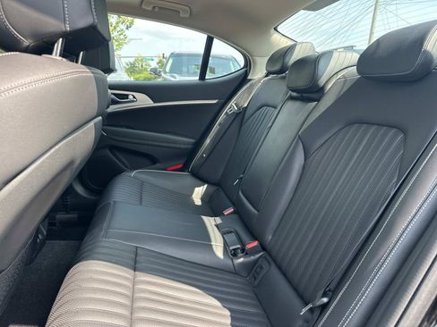 Used 2026 Genesis G70 2.5T Prestige AWD/4WD image 33