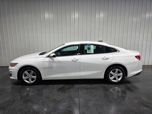 Used 2023 Chevrolet Malibu LS w/ Driver Confidence Package FWD image 4