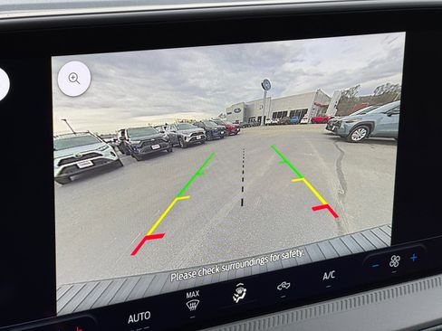 New 2025 Ford Maverick XL w/ Equipment Group 101A image 22