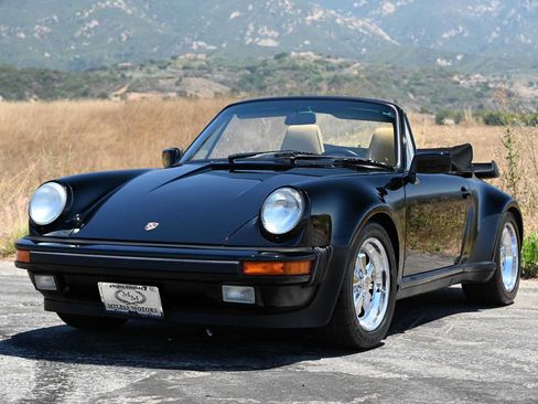 Used 1989 Porsche 911 Carrera RWD image 3