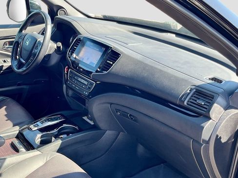 Used 2023 Honda Ridgeline Black Edition image 30