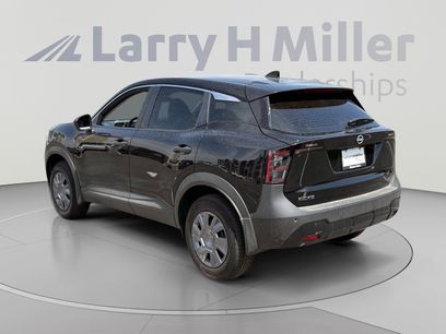 New 2026 Nissan Kicks S