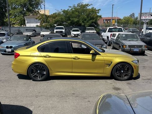 Used 2016 BMW M3 RWD image 8