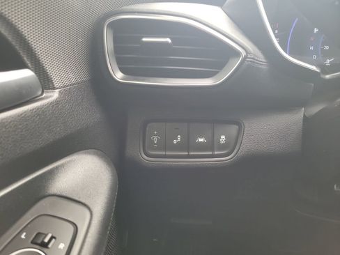 Used 2020 Hyundai Santa Fe SEL w/ Cargo Package image 17