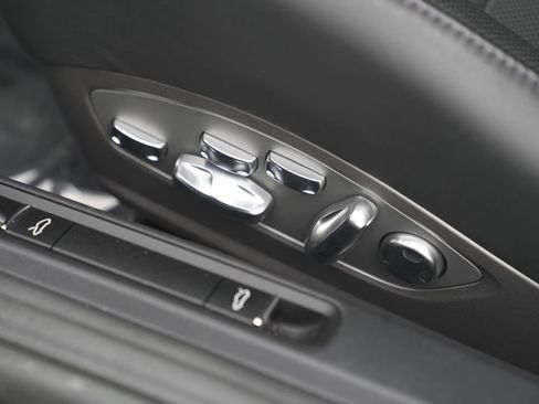 Used 2025 Porsche 718 Cayman S RWD image 27