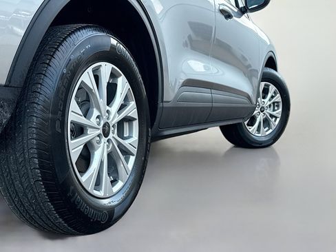 Used 2023 Ford Escape Active AWD/4WD image 15