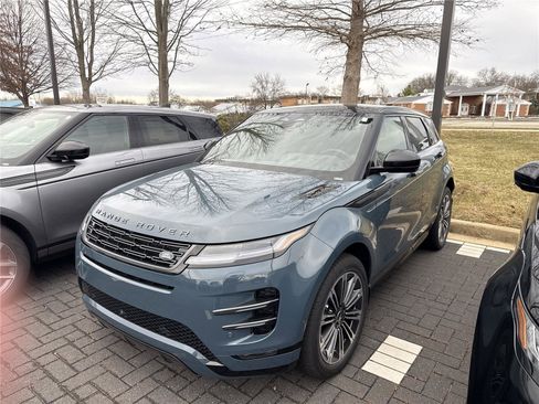 New 2026 Land Rover Range Rover Evoque Dynamic SE AWD/4WD image 1