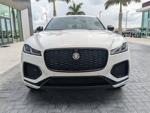 New 2026 Jaguar F-PACE R-Dynamic S image 7