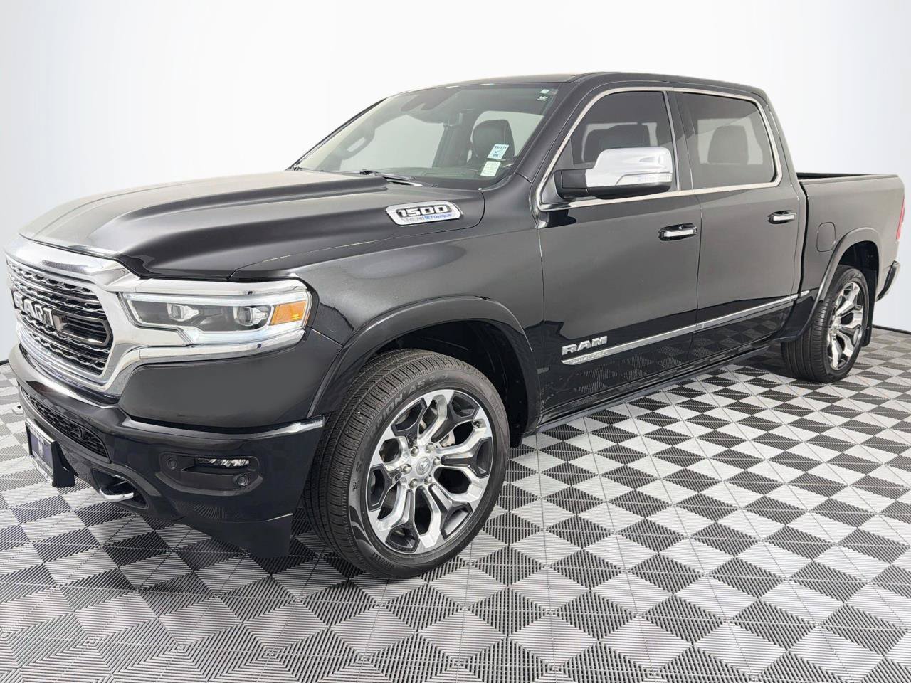 Used 2022 RAM 1500 Limited AWD/4WD image 6
