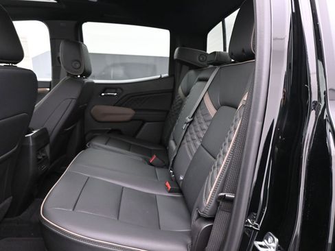 New 2026 GMC Canyon Denali image 22
