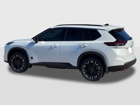 New 2026 Nissan Rogue Dark Armor FWD image 3