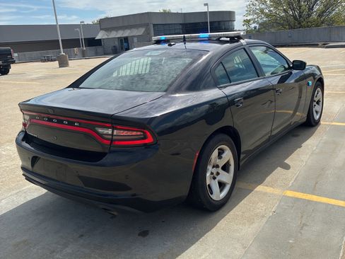 Used 2018 Dodge Charger Police w/ Fleet Safety Group RWD image 9