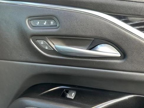 Certified 2022 Cadillac Escalade Sport w/ LPO, ONYX Package image 19