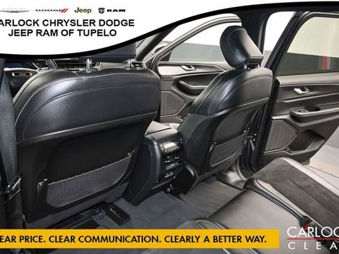 Used 2023 Jeep Grand Cherokee L Laredo AWD/4WD image 26