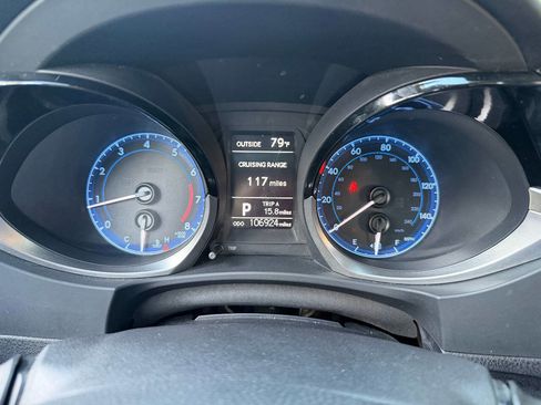 Used 2015 Toyota Corolla S FWD image 25