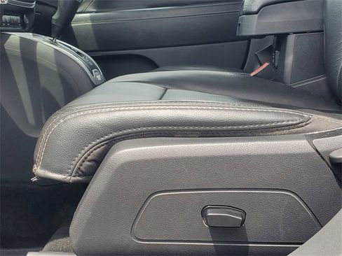 Used 2016 Jeep Compass High Altitude image 16