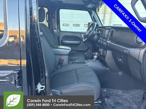 Used 2020 Jeep Gladiator Sport w/ Quick Order Package 24S image 4