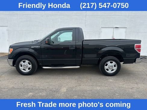 Used 2013 Ford F150 XLT w/ Mid Equipment Group image 8