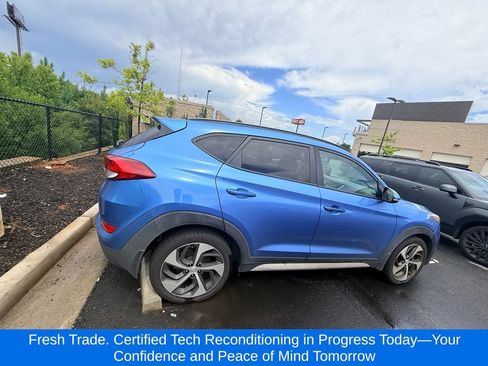 Used 2018 Hyundai Tucson Value FWD image 5