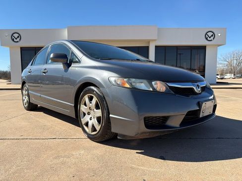 Used 2011 Honda Civic LX image 3