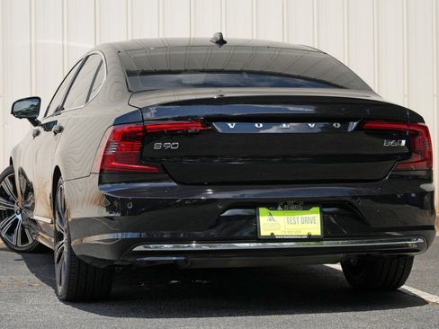 Used 2023 Volvo S90 B6 Ultimate w/ Lounge Package AWD/4WD image 5