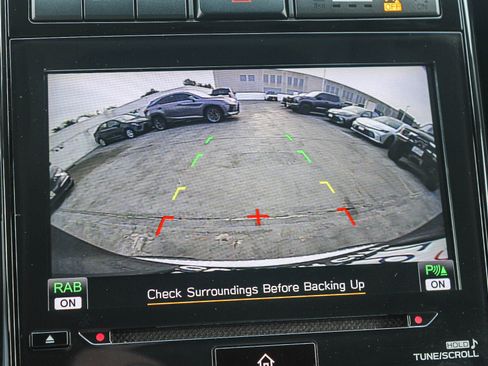 Used 2022 Subaru Ascent Limited w/ Technology Package image 25