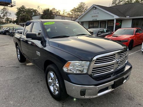Used 2018 RAM 1500 Big Horn image 3