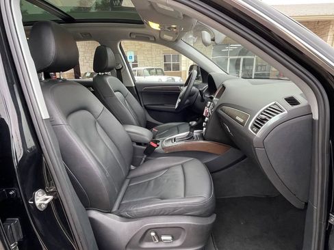 Used 2017 Audi Q5 2.0T Premium AWD/4WD image 30