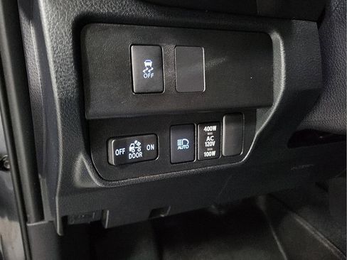 Certified 2021 Toyota Tacoma TRD Off-Road w/ Technology Package AWD/4WD image 12