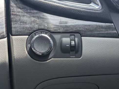 Used 2016 Buick Encore FWD image 22