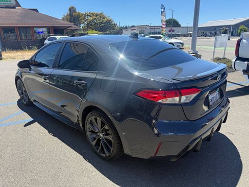 Used 2024 Toyota Corolla SE FWD image 6