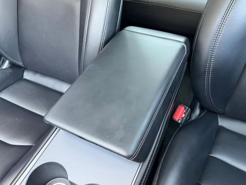 Used 2023 Tesla Model 3 Standard Range image 44