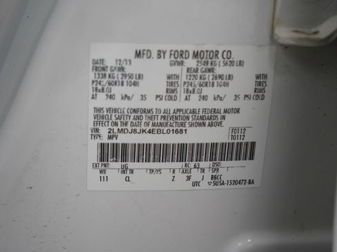 Used 2014 Lincoln MKX AWD w/ Equipment Group 102A image 29