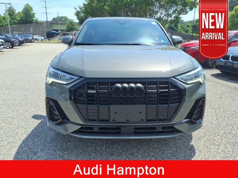 Used 2025 Audi Q3 2.0T Premium w/ Convenience Package AWD/4WD image 2