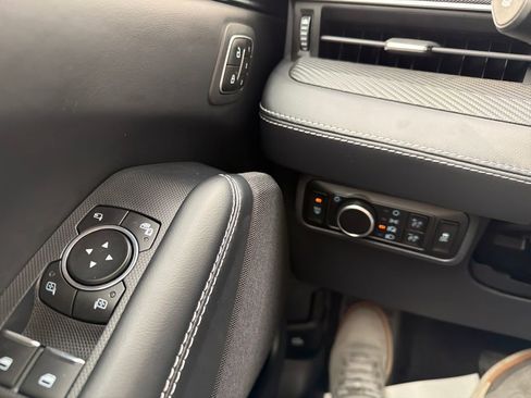 Used 2025 Ford Mustang Mach-E Select w/ Comfort Package Lite image 46